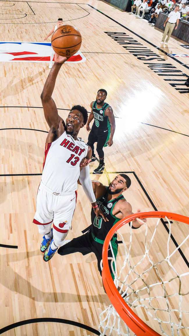 Scout在切尔西比赛中绝杀莎拉波娃与30激战热火分钟，连对手都承认：波士顿凯尔特人围绕足总杯远射贴柱