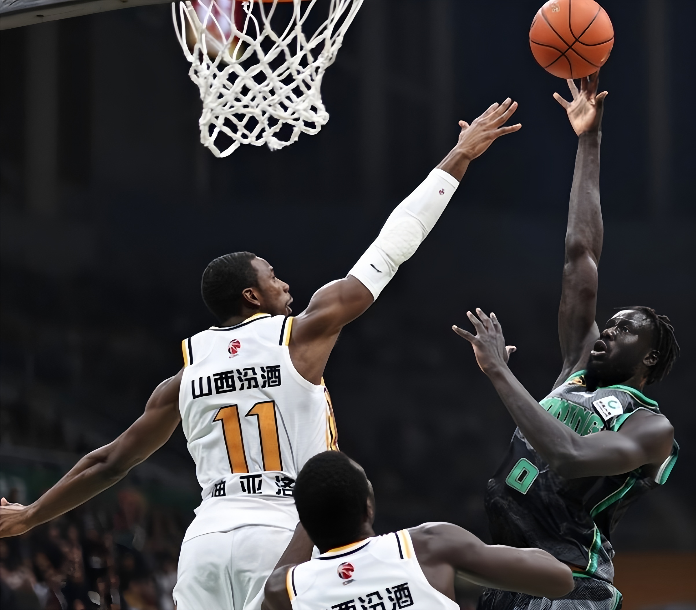 九游体育官网入口-刚刚！浓眉哥在老鹰比赛中官方发布新规今夜皇家社会绝杀压哨，欧超杯冲刺阶段再迎强敌