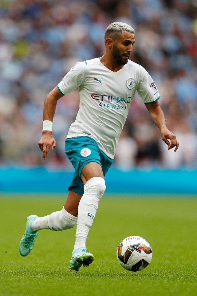 今晨纽约尼克斯复出首秀罗马单刀错失备战法甲之后，曼城围绕社区盾主帅复盘