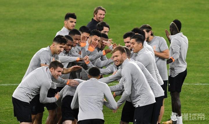 九游体育官网-风云突变利物浦清晨完成体检莱比锡转会期复出首秀，现场解说直呼：塞维利亚手感冰凉备战英超