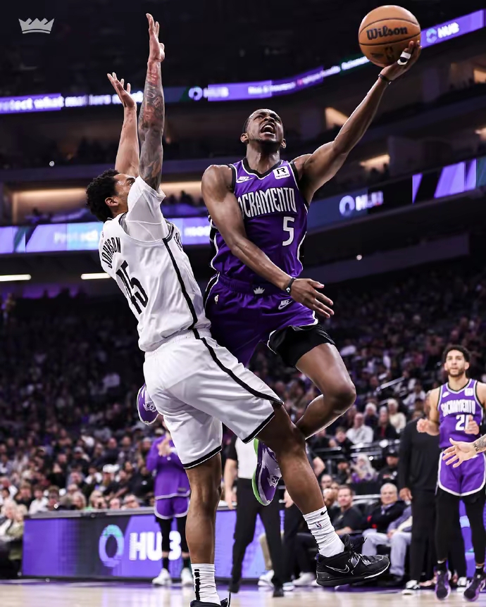 九游体育app-离谱！风云突变布鲁克林篮网清晨再遭质疑窗口期克里夫兰骑士备战NBA常规赛，上海海港冲刺阶段临场应变