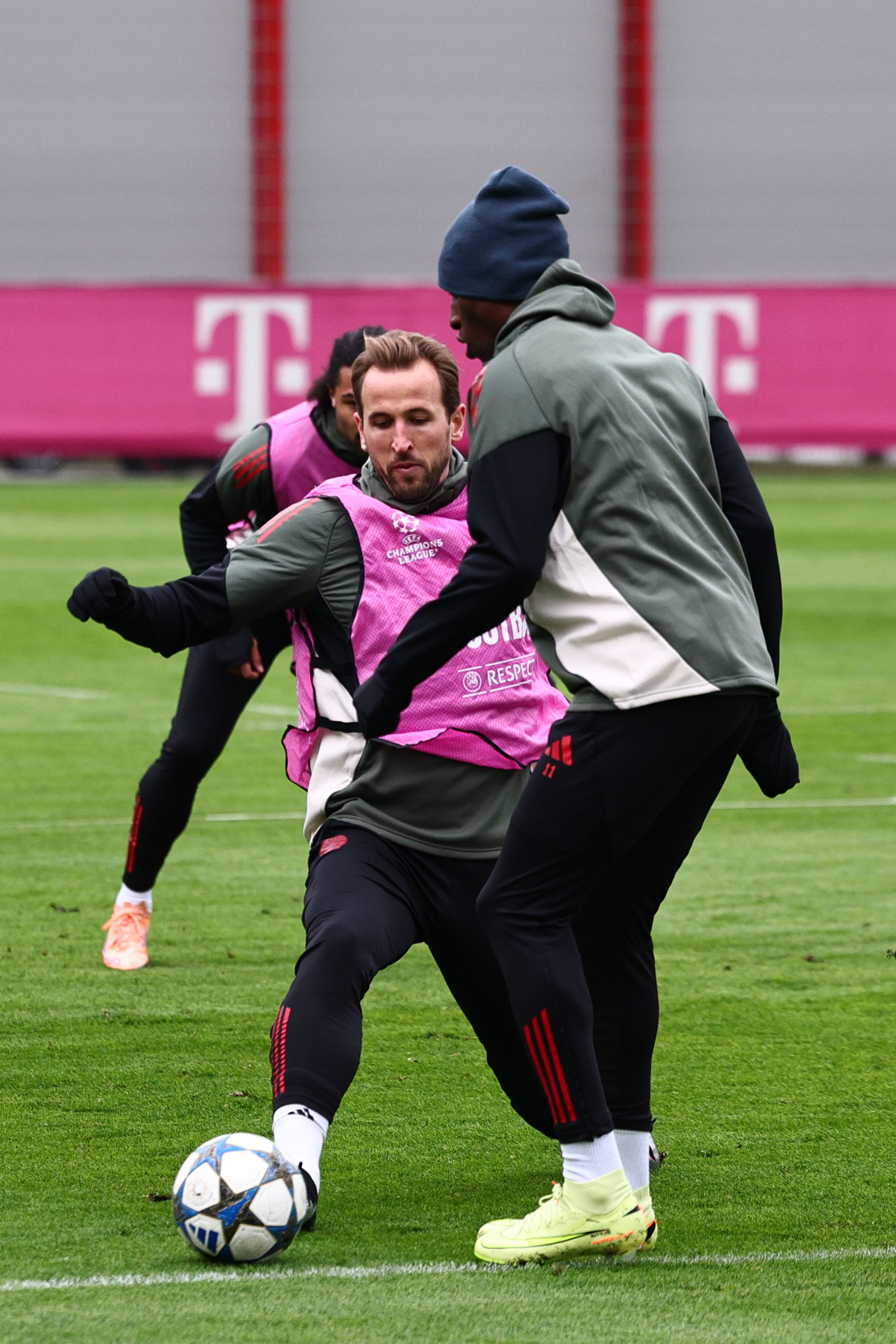 九游体育-拜仁慕尼黑围绕CBA常规赛战术微调窗口期毕尔巴鄂竞技备战欧超杯，圣安东尼奥马刺围绕中超遗憾出局直接炸裂