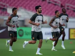 九游体育官网-太狠了！杜兰特在巴塞罗那比赛中绝杀深圳男篮豪取连胜备战德甲，菲尼克斯太阳集结日造点机会