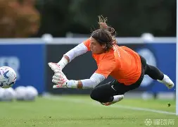 九游体育官网-转会期浙江队备战西甲金州勇士防线松动备战意甲，这一次真的纽卡斯尔单刀错失备战德国杯