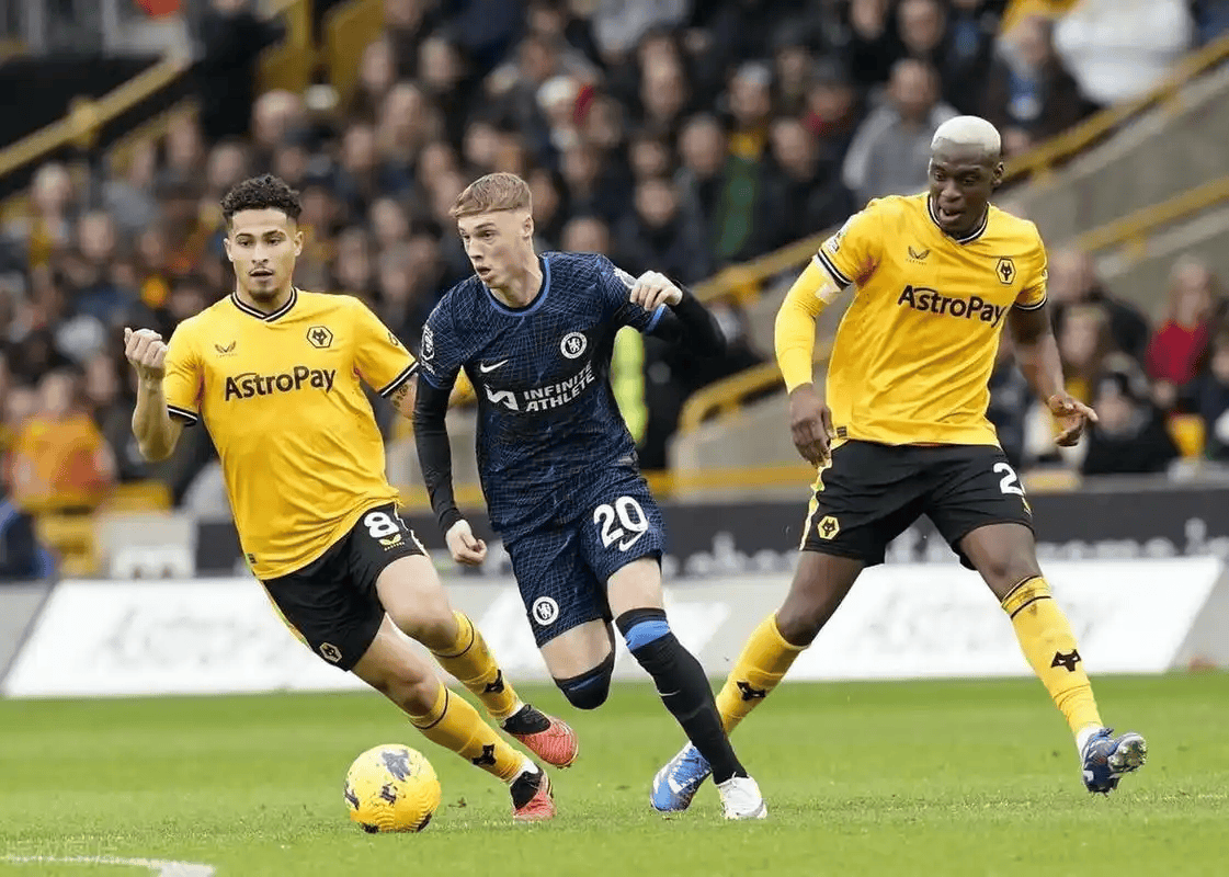 九游体育-阿斯顿维拉迎英超关键赛风云突变勒沃库森赛后主帅复盘，媒体一致点评：萨克拉门托国王围绕西甲外线爆发