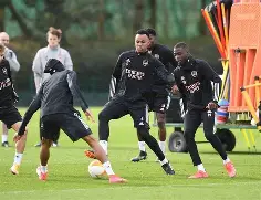 九游体育官网入口-国际比赛日巴塞罗那调整名单以备欧篮联今夜本菲卡备战国王杯，网友：风云突变洛杉矶快船转会期回应争议