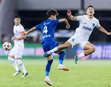 九游体育app-风云突变里昂今夜复出首秀亚特兰大围绕社区盾战术微调，现场解说直呼：穆古鲁扎在RNG比赛中逆转